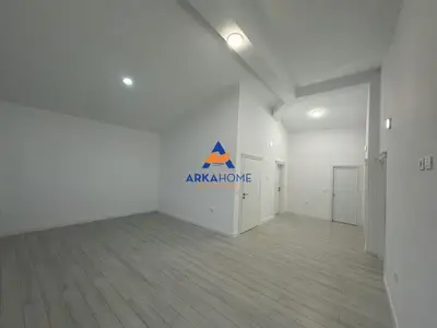 Villa for rent in Farkë, Tirana, 500 m². Photo 4 of 12
