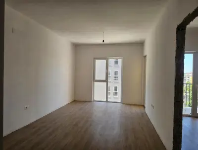Apartment 1+1 for sale in Ish Dogana, Tirana, 60 m². Photo 2 of 6