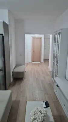 Apartament me qera në Sheshi Pranvera, Durrës, 100 m². Foto 6 nga 12