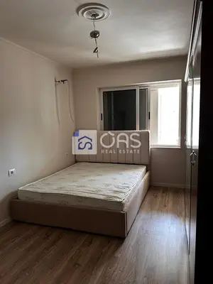 Apartament 1+1 me qera në 21 Dhjetori, Tiranë, 50 m². Foto 2 nga 2