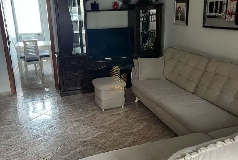 Casa indipendente 2+1 in affitto a Rruga Njazi Meka, Tirana, 100 m²