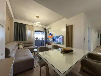 Apartament 2+1 në shitje në Jordan Misja, Tiranë, 78 m². Foto 2 nga 5