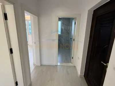 Apartament 2+1 në shitje në Vasil Shanto, Tiranë, 66 m². Foto 5 nga 8