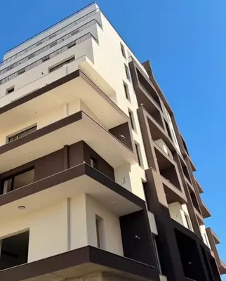 Appartamento 2+1 in vendita a Bathore, Kamza, 120 m². Foto 2 di 2