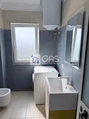 Apartament 1+1 me qera në 5 maj, Tiranë, 60 m². Foto 2 nga 4