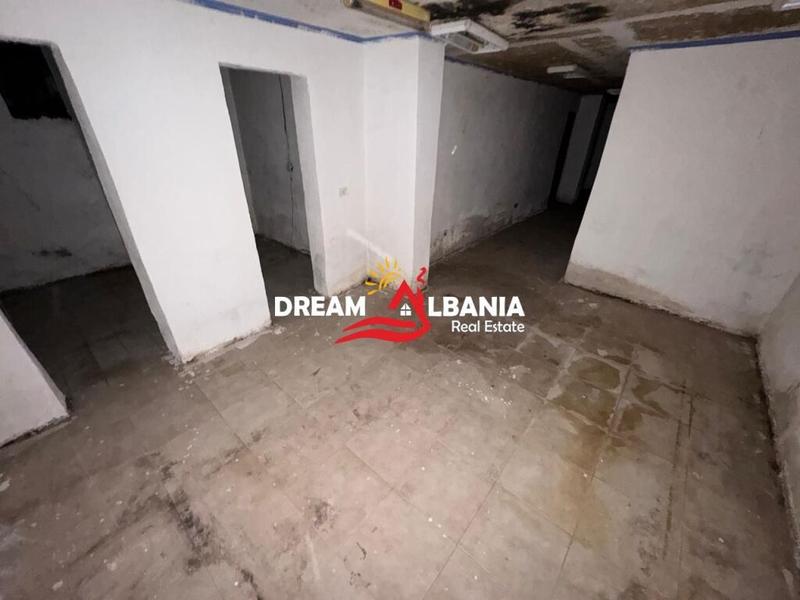 Warehouse for sale in Rruga e Durrësit, Tirana, 81 m²
