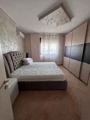 Apartament 2+1 me qera në Galaktik, Durrës, 85 m². Foto 3 nga 5