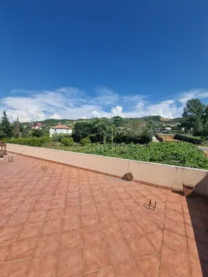 Tokë në shitje në Peze, Tiranë, 4 000 m². Foto 1 nga 8
