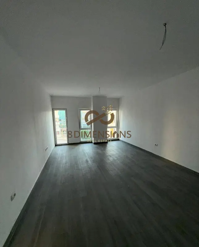 Office for rent in Zogu i Zi, Tirana, 60 m²