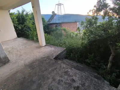 Casa indipendente in vendita a Rruga Haxhi Ceno, Berat, 224 m². Foto 1 di 12