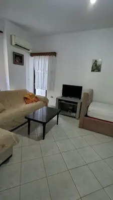 Apartament 1+1 në shitje në Rruga Skënderbeu, Durrës, 64 m². Foto 4 nga 12