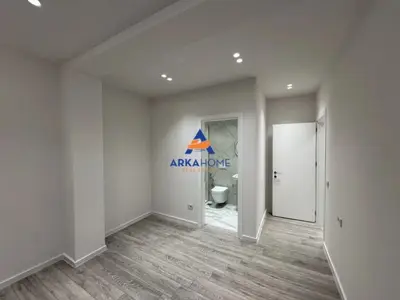 Appartamento 2+1 in affitto a Rruga Mine Peza, Tirana, 104 m². Foto 5 di 8