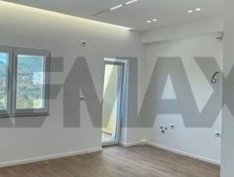 Apartament 1+1 në shitje në Rruga Bardhyl, Tiranë, 61 m²