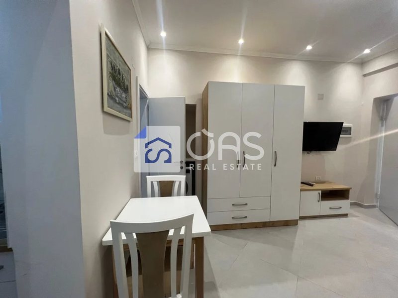 Appartamento in affitto a 21 Dhjetori, Tirana, 35 m²