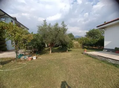 Villa in vendita a Bathore, Kamza, 600 m². Foto 9 di 10