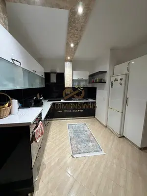 Appartamento 3+1 in vendita a Fresku, Tirana, 150 m². Foto 3 di 9