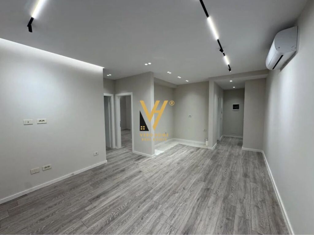 Zyrë me qera në Rruga Mine Peza, Tiranë, 104 m². Foto 2 nga 3