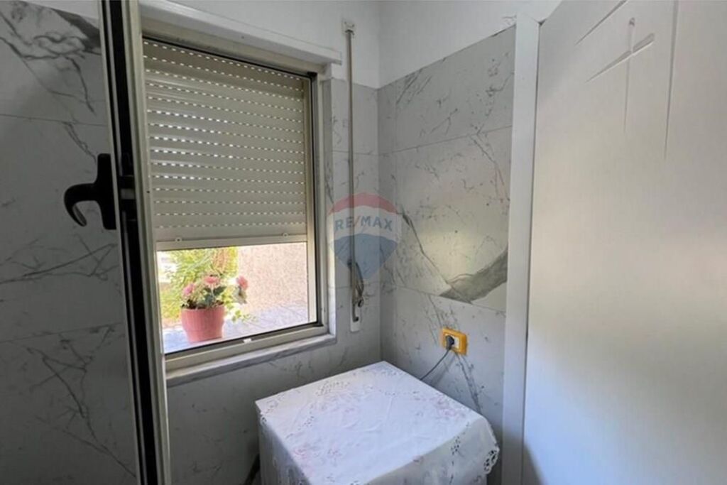 Apartment for sale in Fresku, Tirana, 104 m². Photo 3 of 3