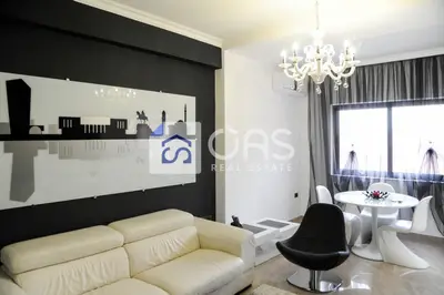Apartament 2+1 me qera në Blloku, Tiranë, 96 m². Foto 1 nga 5