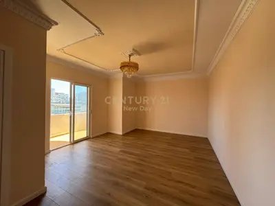 Apartment 2+1 for sale in Lagja nr.6, Durrës, 126 m². Photo 2 of 11