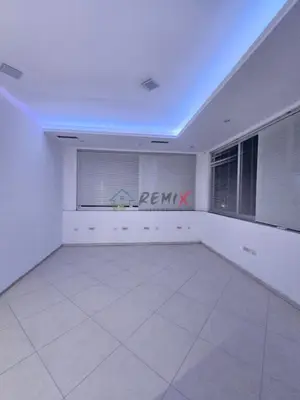 Commercial space for rent in Rruga Vellazerimi, Durrës, 250 m². Photo 3 of 9