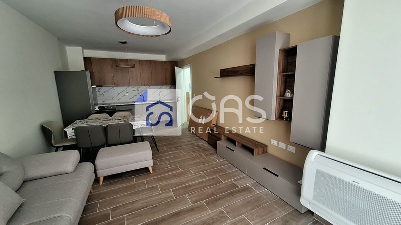 Appartamento 2+1 in affitto a Rrethrrotullimi i 5 Majit, Tirana, 89 m²