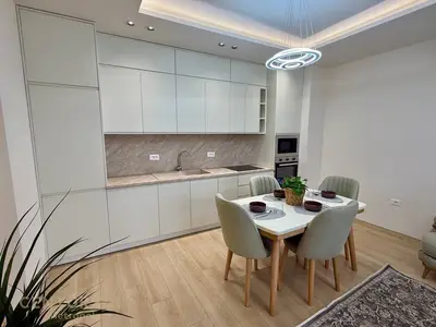 Apartament 1+1 me qera në Zogu i Zi, Tiranë, 76 m². Foto 2 nga 5