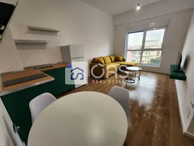 Appartamento 1+1 in affitto ad Ali Demi, Tirana, 62 m². Foto 2 di 5