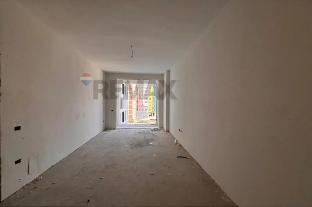 Apartment 1+1 for sale in Bulevardi Blu, Kamëz, 69 m². Photo 1 of 5