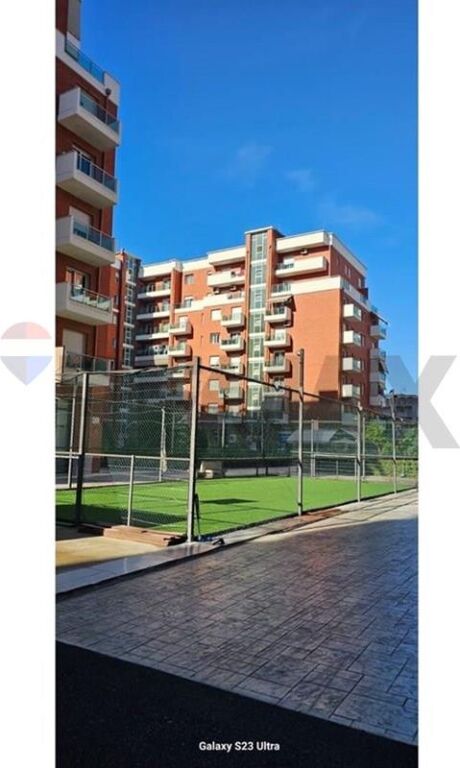 Shop for rent in Ish Fusha e Aviacionit, Tirana, 78 m². Photo 1 of 1