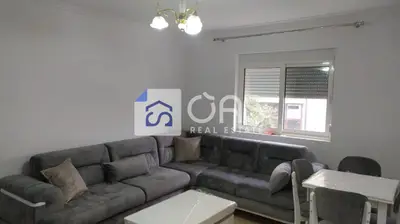 Apartament 1+1 me qera në Porcelan, Tiranë, 60 m². Foto 1 nga 4