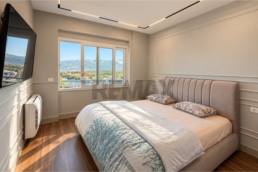 Apartment for sale in Rruga Peti, Tirana, 97 m². Photo 3 of 3