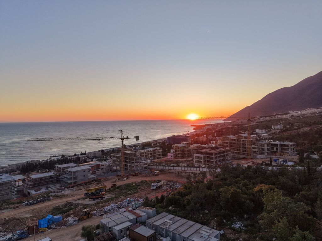Appartamento 1+1 in vendita a Village Square, Valona, 65 m². Foto 2 di 3