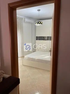 Apartament 2+1 me qera në Komuna e Parisit, Tiranë, 107 m². Foto 7 nga 10