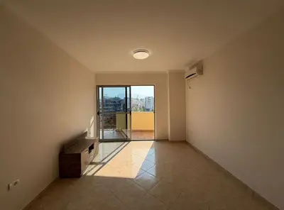 Apartament 2+1 me qera në Selitë, Tiranë, 98 m². Foto 1 nga 10