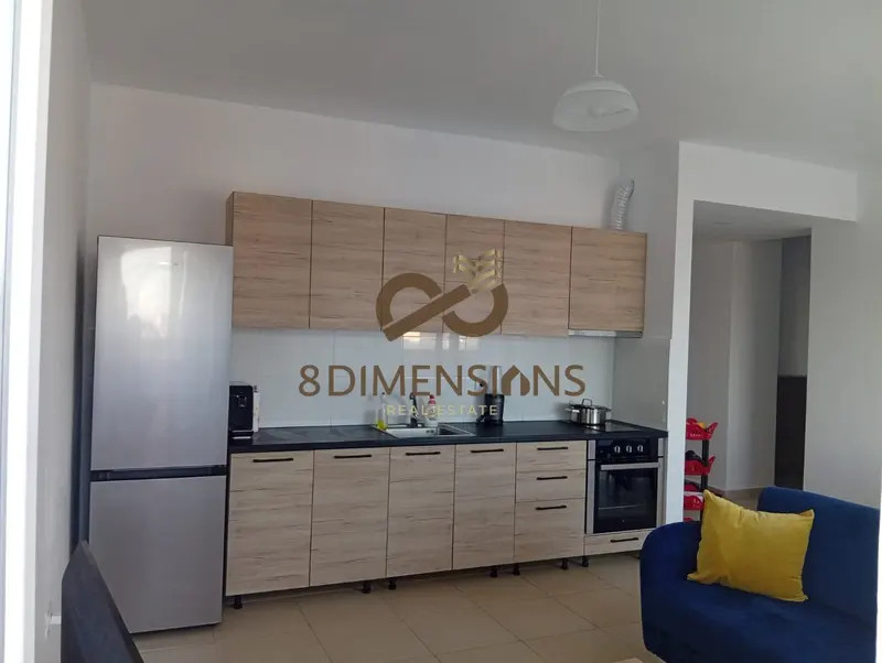 Appartamento 2+1 in vendita a Kombinat, Tirana, 160 m²