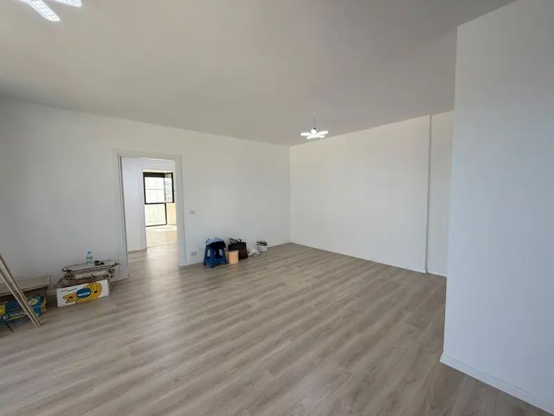 Appartamento 2+1 in affitto ad Akses, Tirana, 118 m²