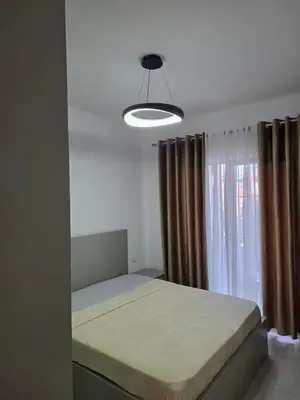 Appartamento 1+1 in affitto a Zogu i Zi, Tirana, 72 m². Foto 3 di 4