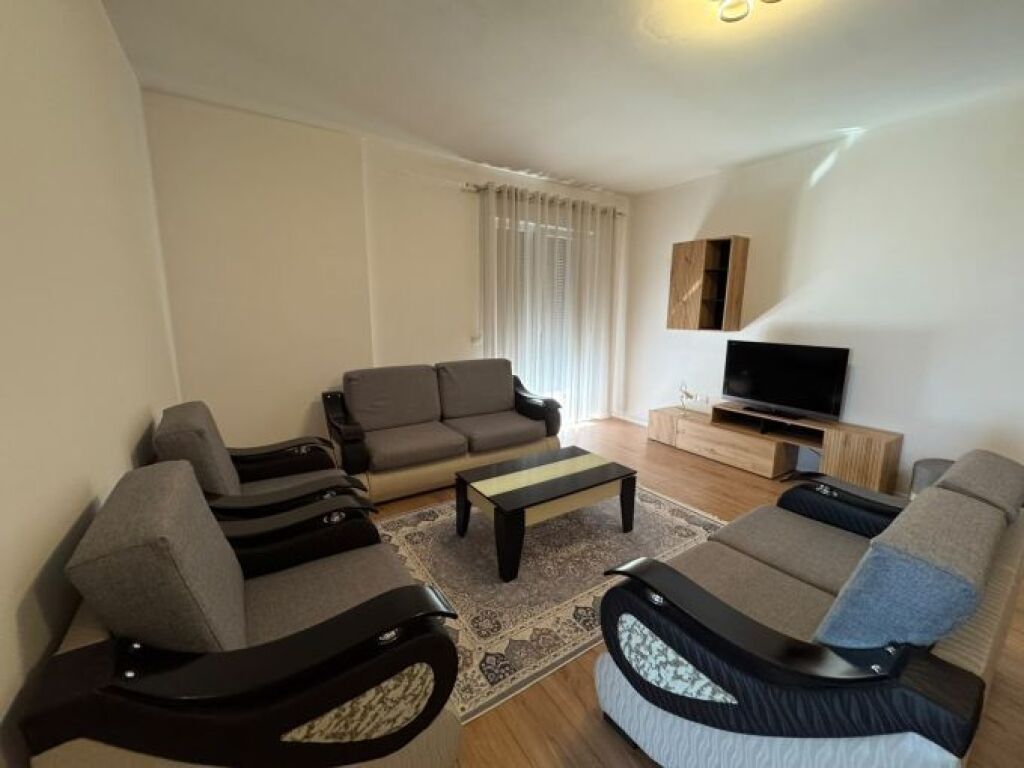 Apartament 2+1 me qera në Paskuqan, Kamëz, 106 m². Foto 2 nga 3