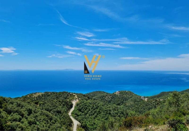 Tokë në shitje në Piqeras Beach, Sarandë, 800 m²