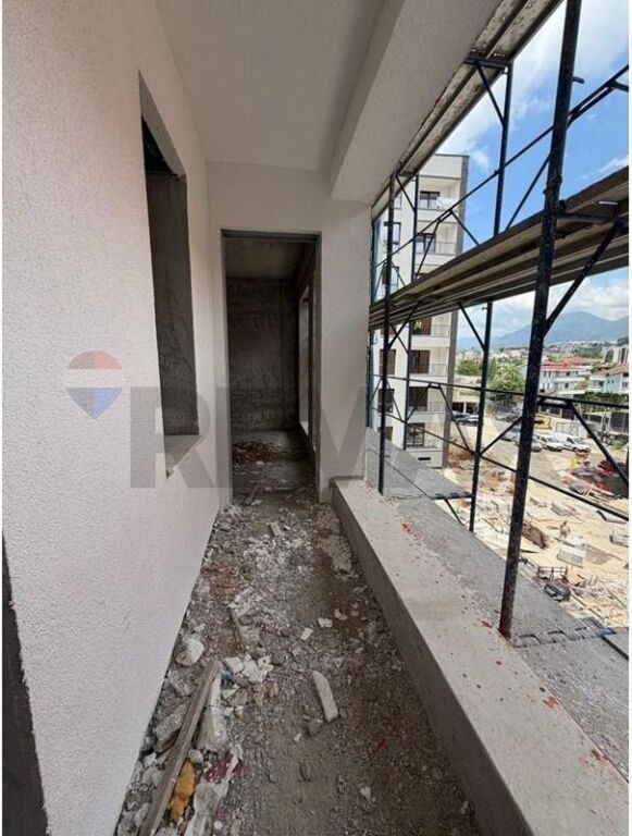 Apartment for sale in Paskuqan, Kamëz, 68 m². Photo 1 of 3
