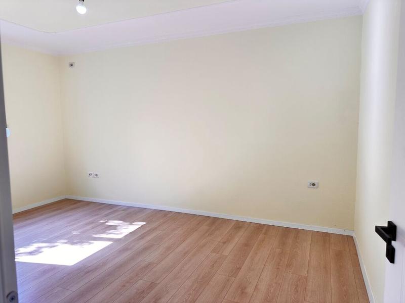 Apartament 1+1 në shitje në Rruga Irfan Tomini, Tiranë, 59 m². Foto 5 nga 7