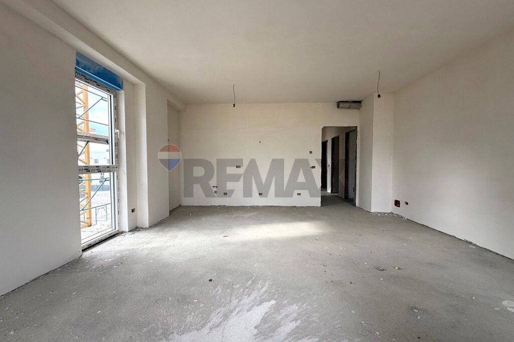 Appartamento in vendita a Bulevardi i Ri, Tirana, 124 m². Foto 2 di 3