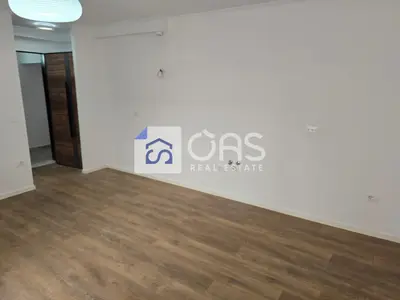Apartament 1+1 në shitje në Tregu Elektrik, Tiranë, 50 m². Foto 4 nga 5