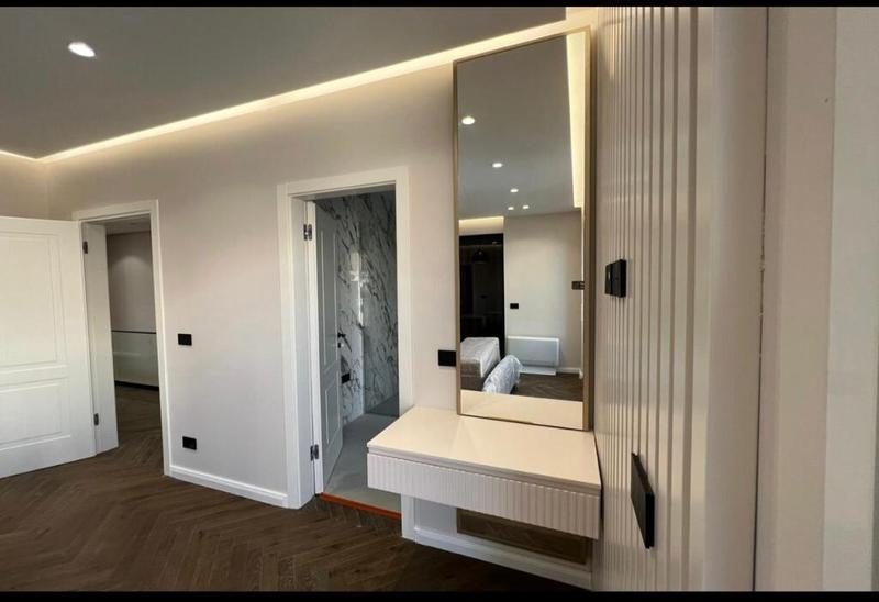 Vilë me qera në TEG, Tiranë, 306 m². Foto 7 nga 12