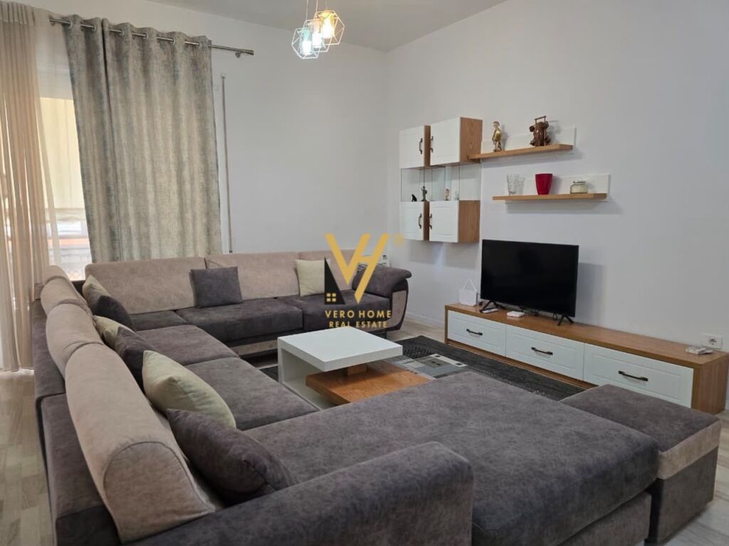 Apartament 2+1 me qera në Kompleksi Delijorgji, Tiranë, 128 m². Foto 1 nga 3