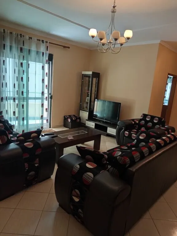 Apartament 2+1 në shitje në Shetitorja Kongresi i Lushnjes, Lushnjë, 108 m². Foto 1 nga 11