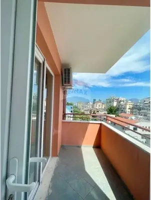Apartament 1+1 me qera në Rruga Marko Boçari, Tiranë, 84 m². Foto 9 nga 9