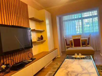Apartament 3+1 me qera në Rruga Petro Nini Luarasi, Tiranë, 80 m². Foto 2 nga 7