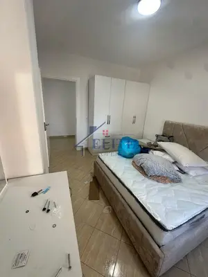 Apartament 1+1 me qera në Kthesa e Kamzës, Tiranë, 85 m². Foto 5 nga 8